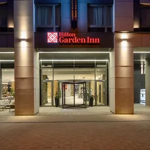 **** Hotel Hilton Garden Centre Maďarsko