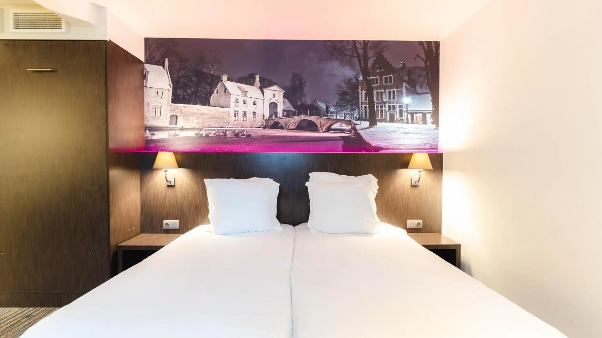 ***  Golden Tree Hotel Bruges Belgium